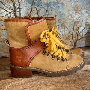 Frye & Co. Tan Suede and Brown Women's Anise Hiking Boots size 8